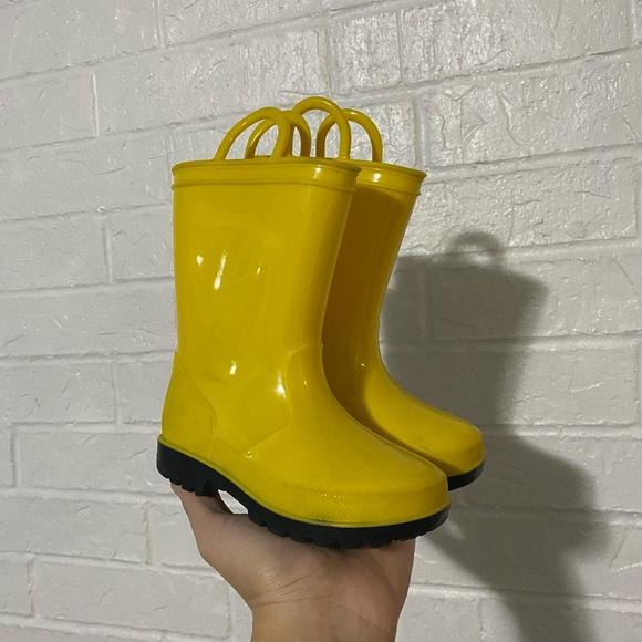 Yellow Rubber Toddler Rain Boots Zoogs